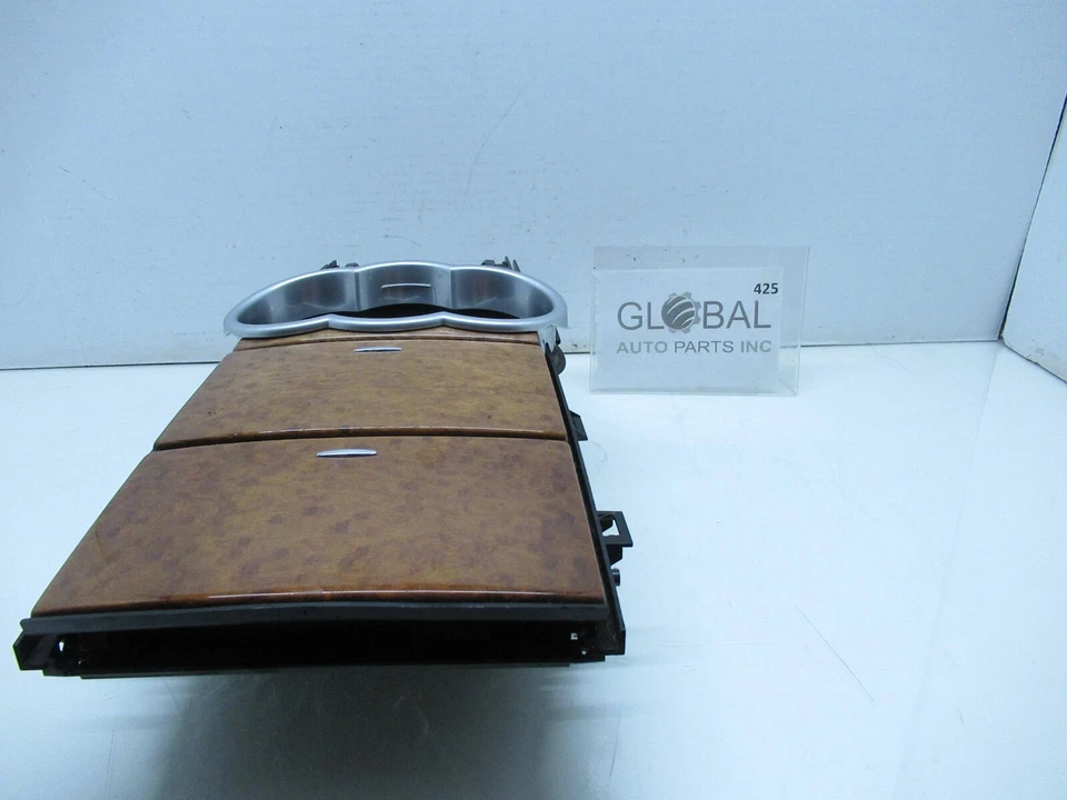06-09 MERCEDES-BENZ W251 R350 中心控制台杯架托盘 原始设备制造商 — 第 1/4 张图片