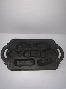 Vintage Antique Heavy 15” Cast Iron Cookies Pan Mold - Picture 1 of 3