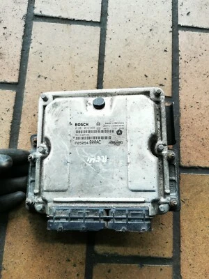 Centralina motore Chrysler Voyager IV RG 2.8 CRD centralina P05094800AC - Immagine 1 di 4