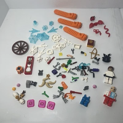 LEGO Minifigures Lot and Accessories - Image 1 of 4