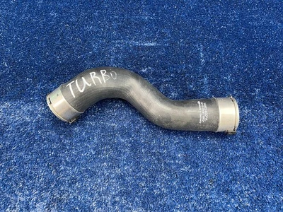 Manguera intercooler turbocompresor Infiniti Q50 2014-2017 OEM 14463-4GD0A Foto 1 de 4