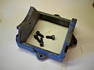 Oliver Machinery No. 173-E Jig Saw, TRUNNION SUPPORT CASTING Marked 173-82 - Picture 1 of 3