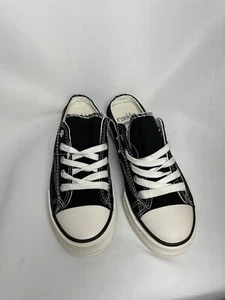 Women’s Insekta Canvas Sneakers white/black Sz 6 - Picture 1 of 5