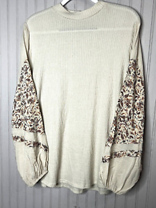 Maurices Womens TOP XXL 20 Ivory Lightweight Ribbed Paisley Stretch Knit  NEW