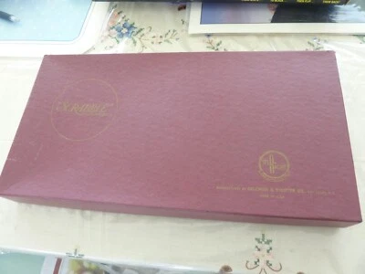 Vintage SCRABBLE Board Game 1948-1953 Selchow & Righter Complete Set Maroon Box - Image 1 of 4