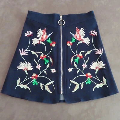 Falda Umgee Mujer M Azul Denim Bordado Elastizado Corto Boho Vaquera Occidental Foto 1 de 4