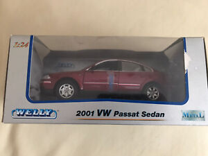 Welly 1:24 2001 VW Volkswagen Passat Sedan Die Cast Model Car New