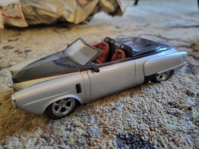Danbury Mint 1950 Studebaker удочка на заказ 1:24 - Изображение 1 из 4