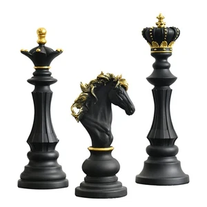 3PCS Chess Resin Decor Ornament Office Figurines Queen Knight Statue Resin4954 - Bild 1 von 7