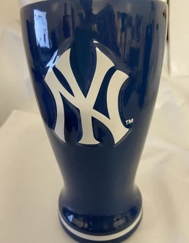 New York Yankees MLB 16oz.Relief Pilsner Team Color      C Cover