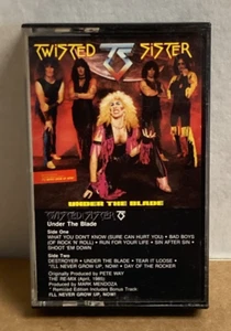 Twisted Sister Under The Blade Album Cassette Tape 1985 (Near Mint) - Picture 1 of 3
