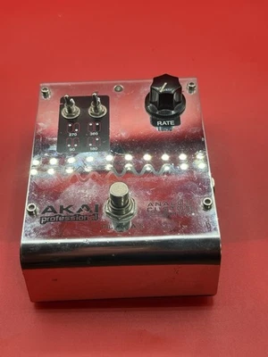 Pedal de efectos Akai Professional analógico personalizado tienda cambio de fase Foto 1 de 4
