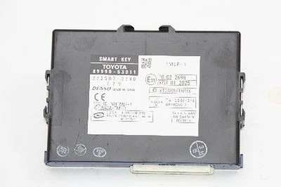 Centralina ZV Lexus IS II 2 XE2 8999053011 DENSO 2325002390 2.2 06-2006 - Immagine 1 di 3