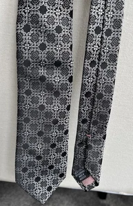Mens Thomas PINK 100% Silk Black Silver Geometric Smart Formal Event Tie - Picture 1 of 3