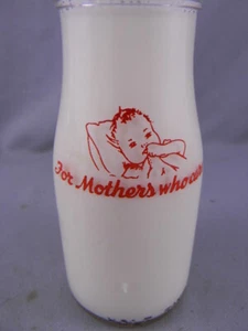 Vintage Half Pint Bottle Chicago Pure Milk Company FOR MOTHERS WHO CARE - Picture 1 of 3