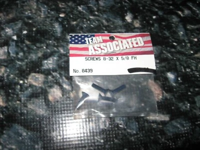 🔥 RC Associated 8-32 x 5/8" FH Phillips Screws Aluminum Blue (4) 8439 🔥 - Image 1 of 2