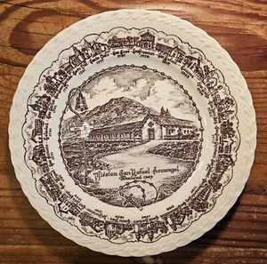 Vintage Mid-Century California Missions Souvenir Plate, San Rafael - 10.5 Inches - Picture 1 of 4