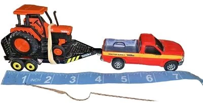 Hasbro Tonka Farm Ford F-Series 88 & Tonka Tractor Supply & Truck World Ship BIN - Image 1 of 4