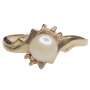 Anillo de perlas naturales de oro amarillo macizo de 10k vintage pieza genial talla 6,25 - Imagen 1 de 8