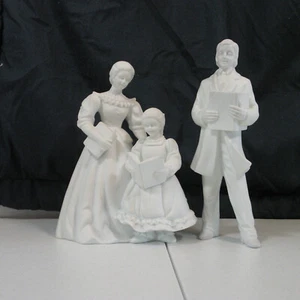 Estatuillas de villancico y caballero Dept 56 Winter Siluettes mujer y niña - Imagen 1 de 24