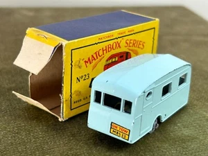 Matchbox Lesney No. 23b Berkeley Cavalier Caravan 2GMW azul pálido casi nuevo en buena caja - Imagen 1 de 6