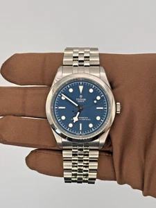 2025 New Tudor Black Bay 41 Automatic Blue Dial Steel Men's Watch - M79680-0002 - Picture 1 of 5