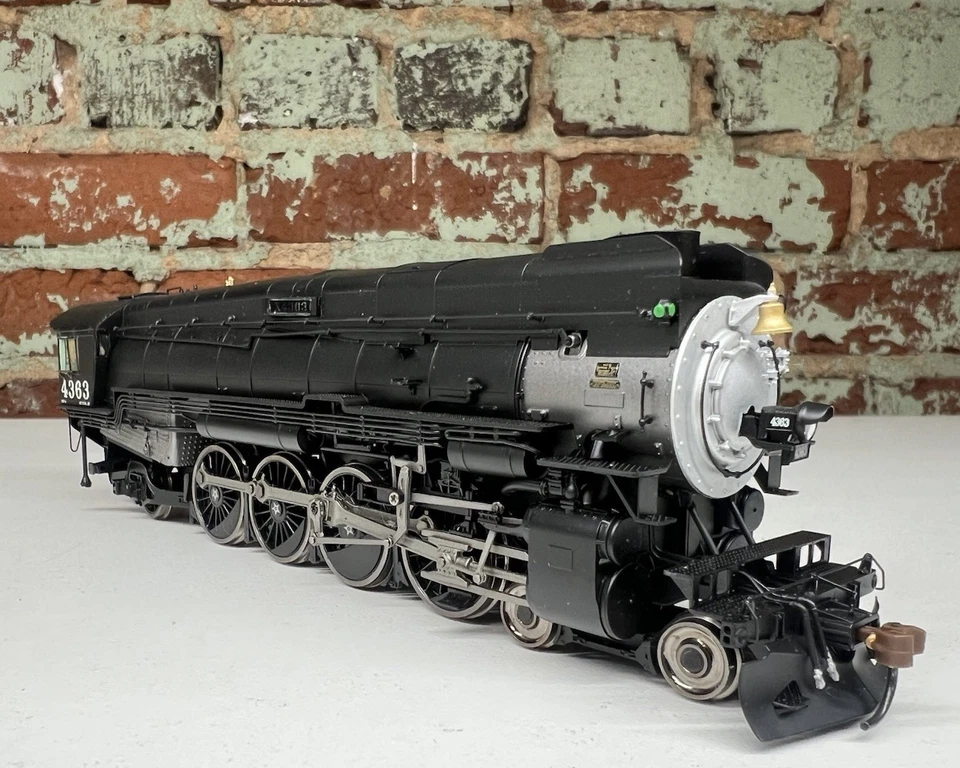 Athearn ATHG97062 Southern Pacific Mt-4 4-8-2 #4363 DCC/No Sound - Image 1 of 4