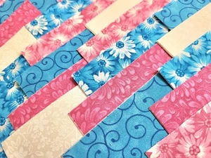 40~ 5 Zoll Stoff Quadrate Quilten Charm Pack vorgeschnitten TÜRKIS ROSA Baumwollblöcke  - Bild 1 von 5