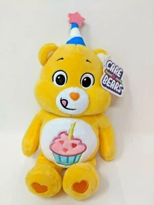 OSO DE CUMPLEAÑOS Cuidado Osos Peluche 9" Pulgadas Cupcake Fiesta Sombrero 2021 Peluche - Imagen 1 de 5