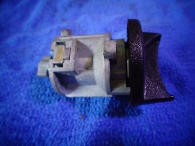 Cerradura de encendido de cilindro genuino Mopar 1997-2000 Jeep Grand Cherokee 4897986AA Foto 1 de 4