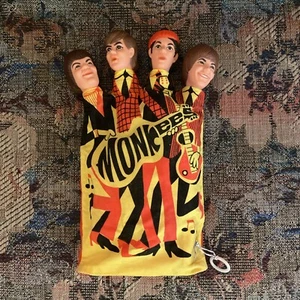 Monkee’s Puppet Pull String Talker 1966 di Mattel restaurato per parlare/pulito - Foto 1 di 11