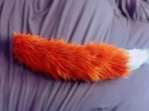 Kitten’s Playpen Fox Tail - Picture 1 of 1