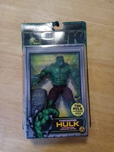 Figura de acción The Incredible Hulk Movie Throwing Hulk 7" Toy Biz 2003 - Imagen 1 de 4