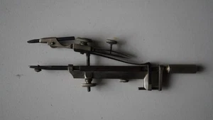 Antiker Fallnullenzirkel für Blei- und Tuschezeichnungen N° 16 - Picture 1 of 2