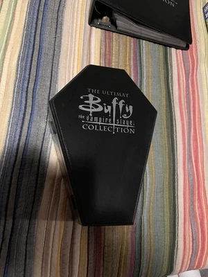 Ultimate Buffy The Vampire Slayer 系列带棺材 610/2500 — 第 1/4 张图片