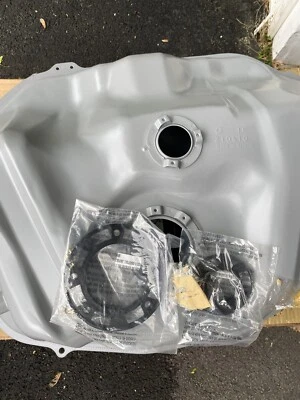 Honda Accord 2001 tanque de gasolina de 3,5 L Foto 1 de 4