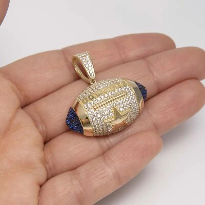 Футбольный кулон 1 3/8 дюйма Dallas Cowboys настоящее желтое золото 10 карат - Изображение 1 из 4