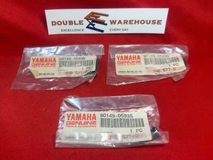 NOS OEM NIP Yamaha 90149-05935-00 Gunwale Tap Screw LOT OF THREE (3) - Picture 1 of 2