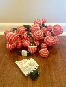 Disney Magic Holiday Lights Set of 25 Peppermint Mickey Mouse Twinkling Lights - Picture 1 of 7