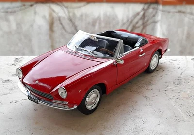 🔹🔹🔹FIAT 124 SPIDER 1400 1967 1:24  COLLEZIONE QUATTRORUOTE MODELLINO 🔹🔹🔹 - Immagine 1 di 4
