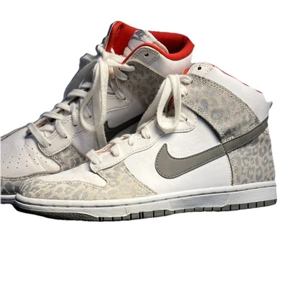 Nike Dunk High Pro Feminino 8.5 Branco com Estampa de Leopardo - Imagem 1 de 4