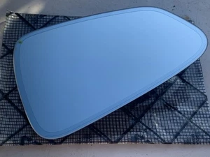 21-25 OEM Tesla Model S plaid RIGHT AUTO DIM HEATED MIRROR GLASS LCI wide-angle - Picture 1 of 3