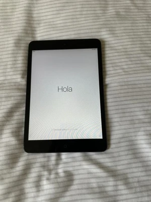 Apple iPad Mini  - Image 1 of 2