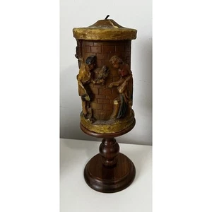 Diese Kerze ist Geschmacksmuster Geschützt German Couple Candle W/ Walnut Stand - Picture 1 of 10