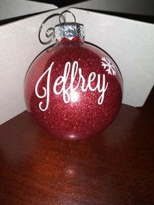 Pallina addobbo natalizio personalizzata. Glitter rosso "Jeffery" - Foto 1 di 2