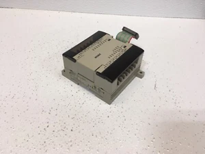 OMRON Automation CPM1A-20EDR I/O Unit (KB) - Picture 1 of 6