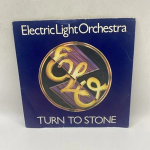 ELECTRIC LIGHT ORCHESTRA Turn To Stone 1977 UK 7" vinyl Single VG/VG - Picture 1 of 10