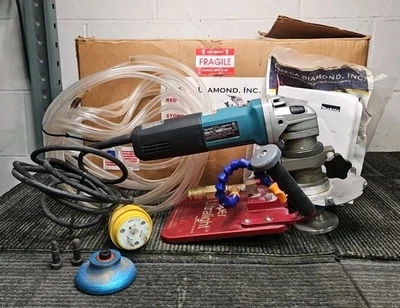 Router de piedra ultraligero Omega Diamond Inc Red Ripper con amoladora Matika 9564CV Foto 1 de 4