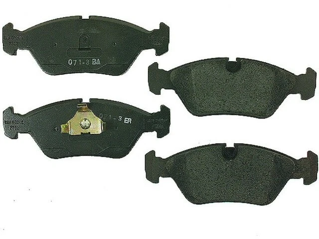 前刹车片套装适用于 1988 - 1991 宝马 M3 1989 1990 KC393BQ — 第 1/1 张图片