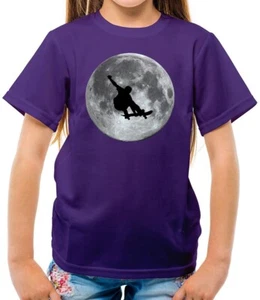 SkateBoarder Moon - Kids T-Shirt - Skater Skateboarding Skateboard Love - Picture 1 of 13